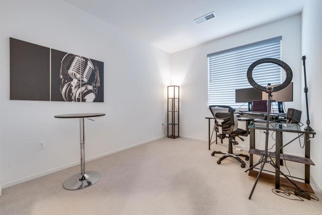 Detail Gallery Image 15 of 34 For 5261 Beachfront Cove St #174,  San Diego,  CA 92154 - 4 Beds | 3/1 Baths