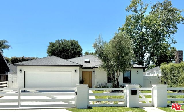 Image 3 of 56 For 4525 Greenbush Avenue