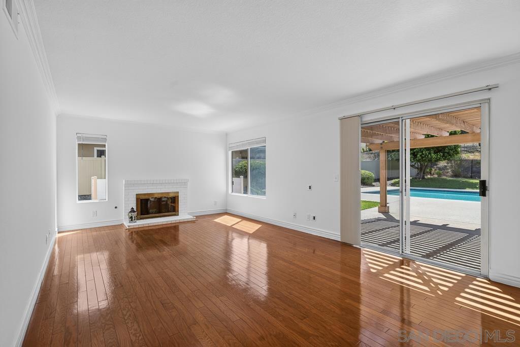 13887 Carriage Rd - photo 13