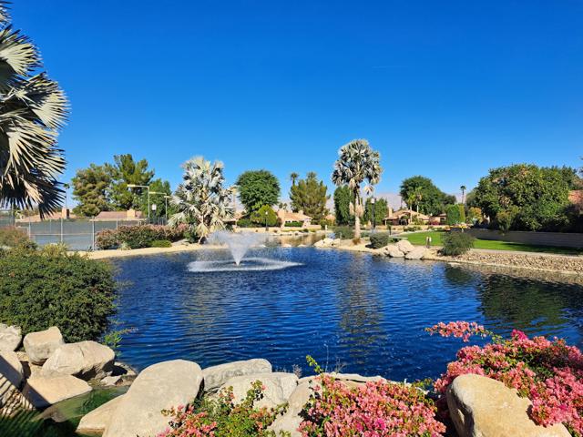 44079 Elba Court, Palm Desert CA: https://media.crmls.org/mediaz/03b89ba9-0374-4e91-b2f9-26a2623ff6bb.jpg