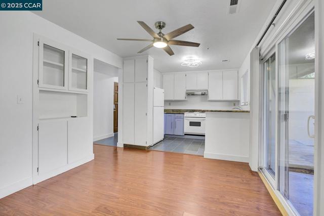 1440 Reganti Pl, Concord CA: https://media.crmls.org/mediaz/03b9c041-a625-4eb0-965c-613ec91c9759.jpg