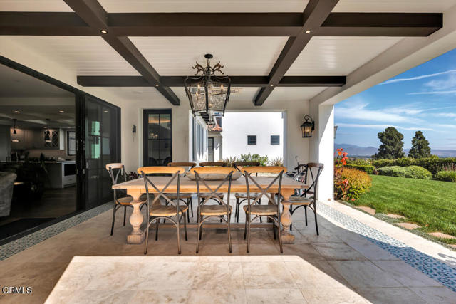 45 Valley Vista Drive, Camarillo CA: https://media.crmls.org/mediaz/03ba12e9-7370-40ef-99a2-819da56b9ba4.jpg