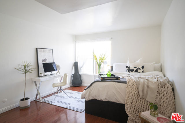 1111 Summertime Lane photo 7