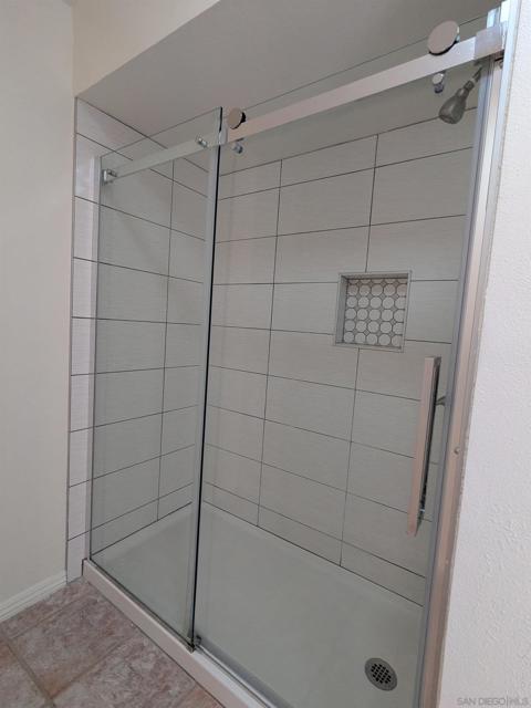 9347 Kahlua Way, Spring Valley CA: https://media.crmls.org/mediaz/03bdaa8c-daf0-46e9-829c-a25cee1a0ec8.jpg