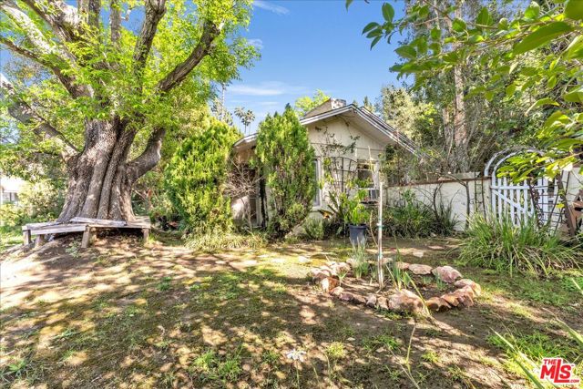 13084 Blairwood Drive photo 4
