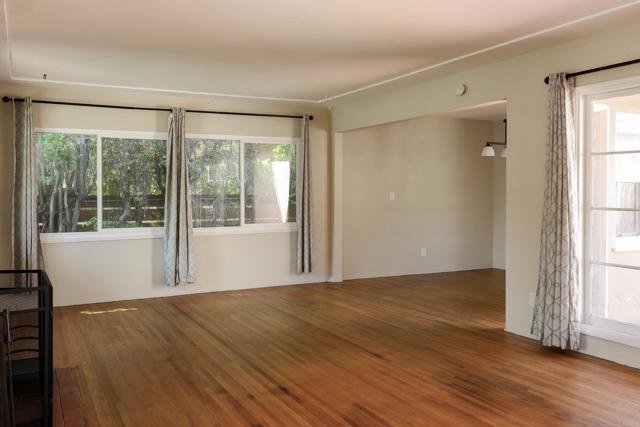 4662 Bancroft, San Diego CA: https://media.crmls.org/mediaz/03bdd112-7bdd-440c-8319-f3498c1ed35e.jpg