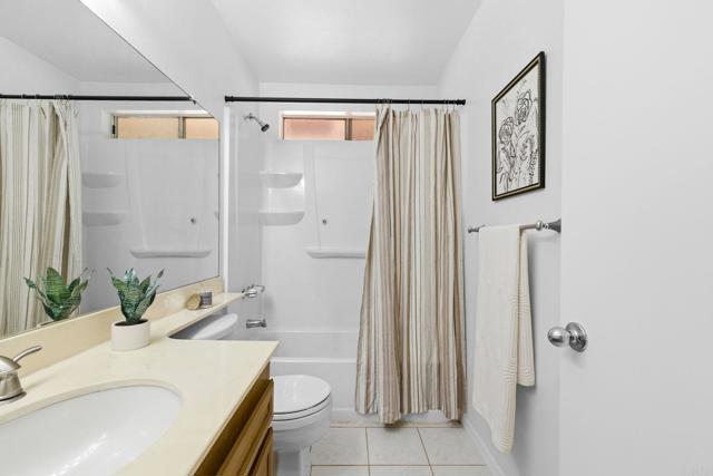 Detail Gallery Image 22 of 33 For 6729 Anton Ln, San Diego,  CA 92114 - 4 Beds | 3 Baths