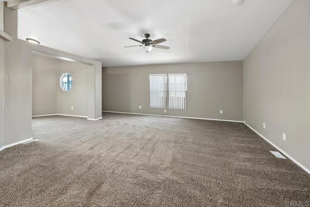Detail Gallery Image 14 of 43 For 1001 S Hale Ave #5,  Escondido,  CA 92029 - 3 Beds | 2 Baths