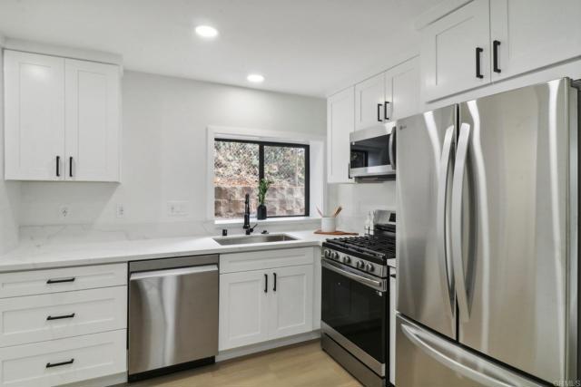 Image 37 of 44 For 5725 Mildred Street