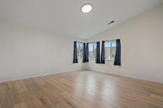 1697 Via Milano Drive, Gustine CA: https://media.crmls.org/mediaz/03bfafcb-4b14-47d8-99a0-845f3304d0a0.jpg