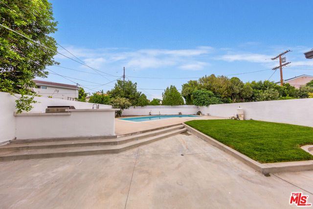 5103 Chimineas Avenue photo 6