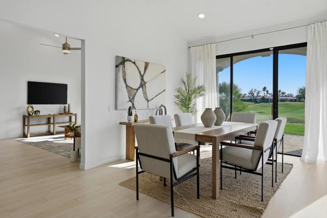 56300 Pebble Beach, La Quinta CA: https://media.crmls.org/mediaz/03c0c68a-6209-466a-a941-9ce709076f28.jpg