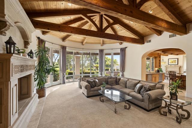 7057 Rancho Cielo, Rancho Santa Fe CA: https://media.crmls.org/mediaz/03c1f110-620a-47d4-a8ef-91f9b385325b.jpg