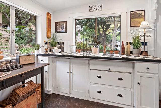 159 Strawberry Canyon Road, Royal Oaks CA: https://media.crmls.org/mediaz/03c20190-ff5a-4e84-9cb1-44de71e3d5dd.jpg