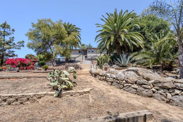 123 E 11th Ave., Escondido CA: https://media.crmls.org/mediaz/03c24fc3-8969-43ca-8071-7114d603ea3c.jpg