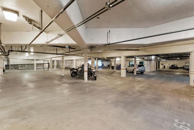 200 Sheridan Avenue, Palo Alto CA: https://media.crmls.org/mediaz/03c313e2-347d-4a9a-bfdc-9272533b35c0.jpg