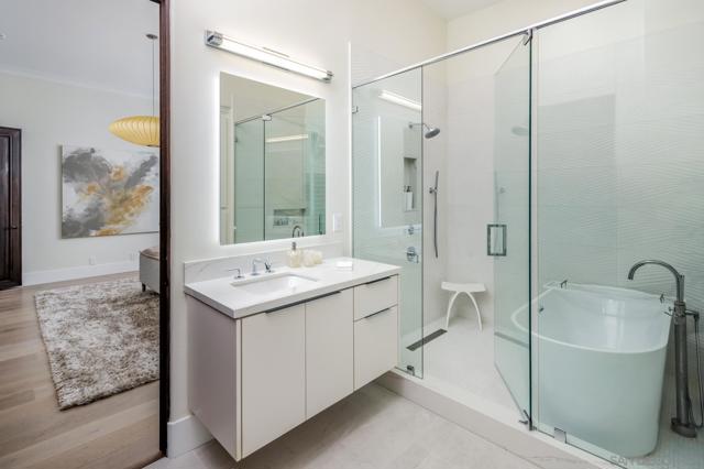 7430 St. Andrews Rd, Rancho Santa Fe CA: https://media.crmls.org/mediaz/03c31cae-27c4-4c0a-ad0a-1b89ab454147.jpg