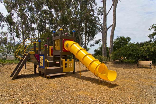 Detail Gallery Image 30 of 30 For 3664 Lorimer Ln, Encinitas,  CA 92024 - 5 Beds | 4 Baths