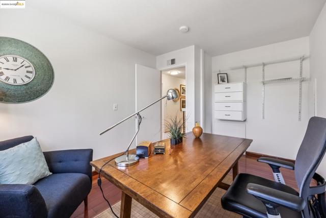 4943 Rice DR, San Jose CA: https://media.crmls.org/mediaz/03c65967-02b5-45ea-abab-ad462122f174.jpg