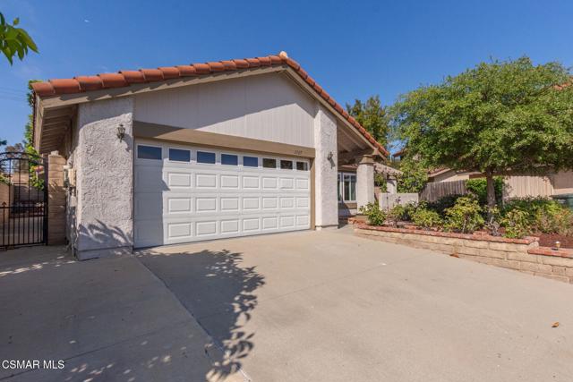 2927 Shirley Drive, Newbury Park CA: https://media.crmls.org/mediaz/03c6f2ae-81e0-4949-b46a-e6746e81099c.jpg