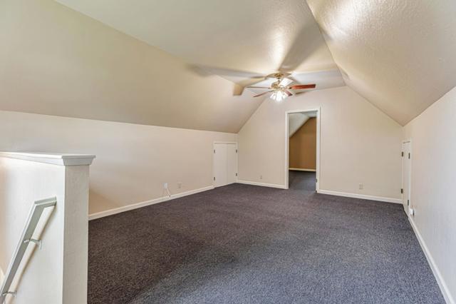 560 Tevis Trail, Hollister CA: https://media.crmls.org/mediaz/03c7e6be-be70-429c-8b36-3d2db9a3b4bb.jpg