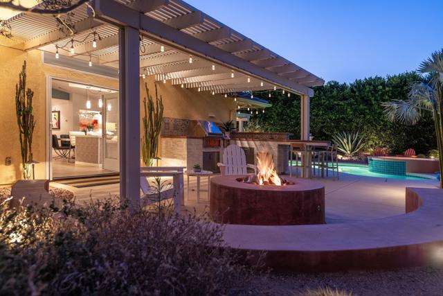1360 E Vista Chino, Palm Springs CA: https://media.crmls.org/mediaz/03c88879-0205-4cbf-8842-be28409a2835.jpg