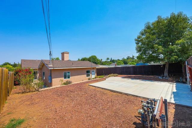 1135 E 3rd Ave, Escondido CA: https://media.crmls.org/mediaz/03c90b69-5cee-4a05-b954-0eee36ecb07e.jpg