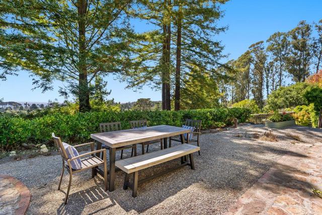 33 Aqua View Drive, Watsonville CA: https://media.crmls.org/mediaz/03c95c91-d37d-4a24-8b73-191df00c7488.jpg