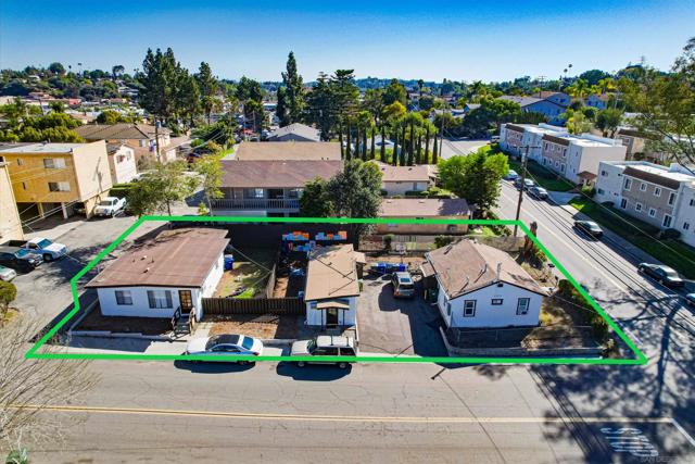 537 De Luz Rd, Fallbrook, California 92028, ,Multi-Family,For Sale,De Luz Rd,250020576SD