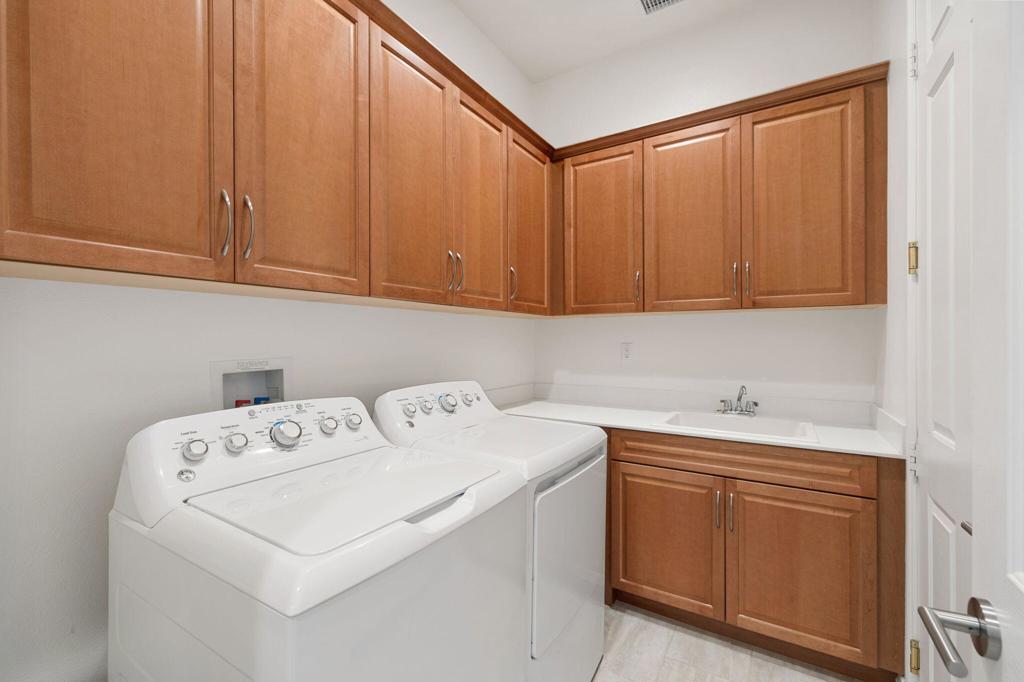 MLS #219149180DA image #30