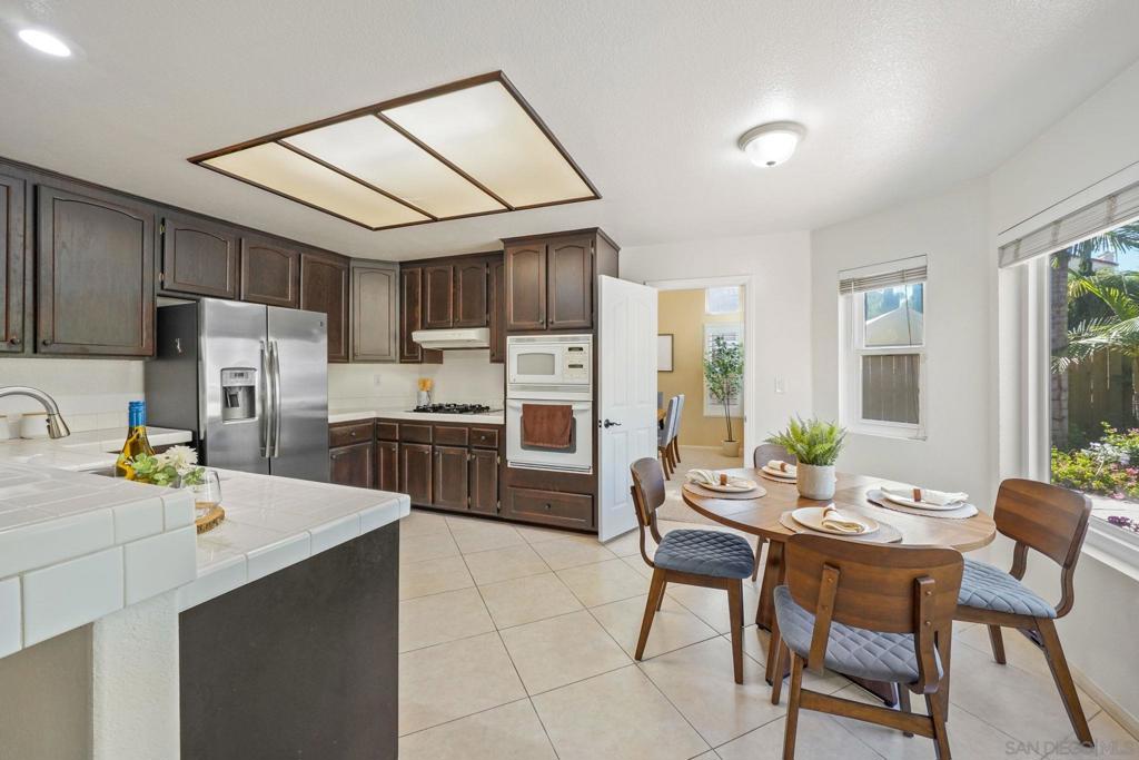 MLS #250034947SD img 11