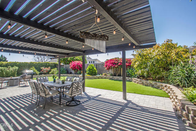 Detail Gallery Image 12 of 27 For 8984 Santa Margarita Rd, Ventura,  CA 93004 - 4 Beds | 3 Baths