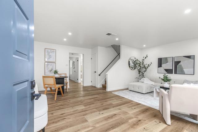 Detail Gallery Image 4 of 30 For 4514 Dawson #2,  San Diego,  CA 92115 - 3 Beds | 2/1 Baths