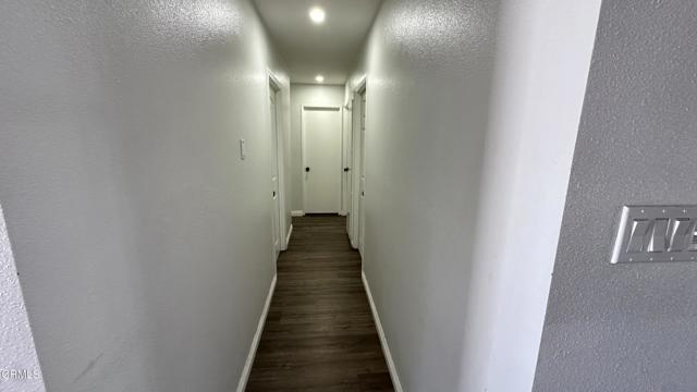Detail Gallery Image 7 of 13 For 325 Del Sur Way, Oxnard,  CA 93033 - 4 Beds | 2 Baths