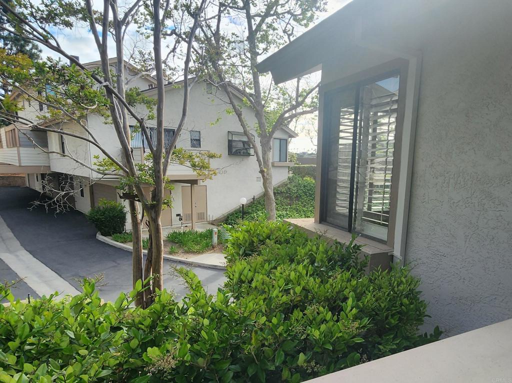 4531 Chateau Drive Drive - photo 2