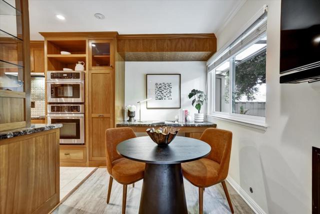 1070 Mercedes Avenue, Los Altos CA: https://media.crmls.org/mediaz/03d24338-1857-4663-ba56-067d8911fa86.jpg