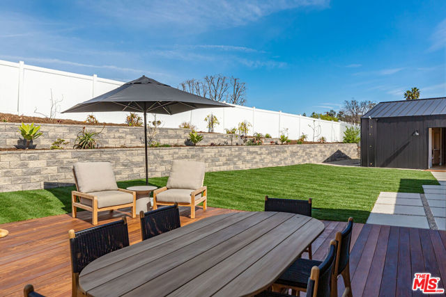 5259 Lewis Road, Agoura Hills CA: https://media.crmls.org/mediaz/03d674cb-f295-4820-a977-7f0448218d67.jpg