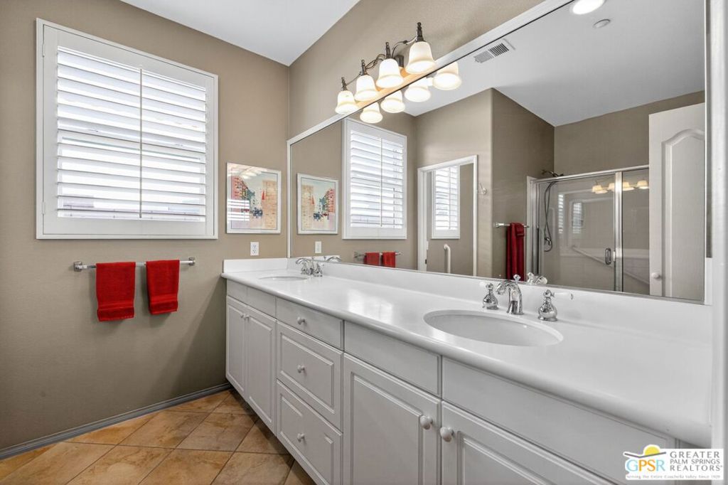 MLS #25609021PS image #23