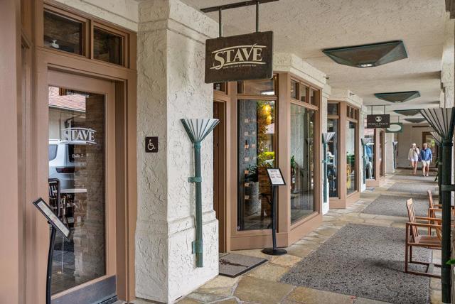 66 Spanish Bay Circle, Pebble Beach CA: https://media.crmls.org/mediaz/03d833d1-bc88-4310-8d89-000d56ba8cd4.jpg