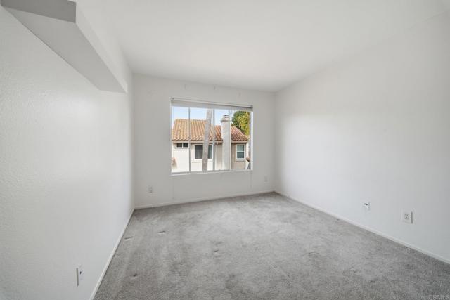 Detail Gallery Image 27 of 50 For 10974 Creekbridge Pl, San Diego,  CA 92128 - 2 Beds | 2/1 Baths