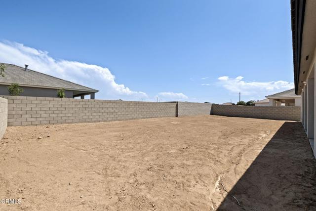 Detail Gallery Image 45 of 48 For 7422 Allenmeir Ct, Bakersfield,  CA 93314 - 4 Beds | 2/1 Baths