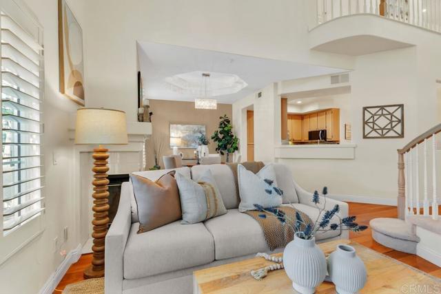 Detail Gallery Image 11 of 46 For 11378 Provencal Pl, San Diego,  CA 92128 - 3 Beds | 2/1 Baths