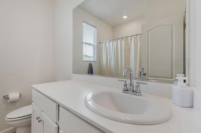 500 Duran Drive, Hollister CA: https://media.crmls.org/mediaz/03d9b2b6-a31f-477e-91b6-70f50ae69a60.jpg