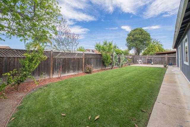 8340 Forest Street, Gilroy CA: https://media.crmls.org/mediaz/03da83b4-323a-460f-8e79-da2e8f2a7a71.jpg