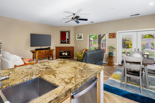 732 Alta, Palm Springs, CA 92262