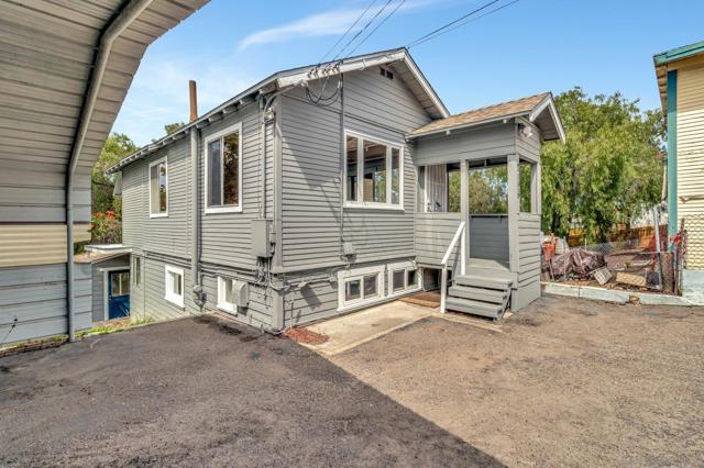 2194 96 Bonita St, Lemon Grove CA: https://media.crmls.org/mediaz/03ddecbf-5a7d-4905-ad2e-b22cbfd29d6c.jpg