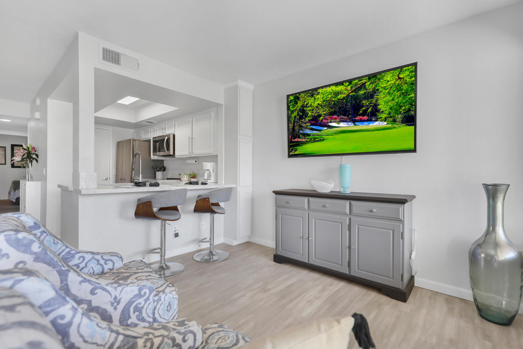 MLS #219135853DA image #3