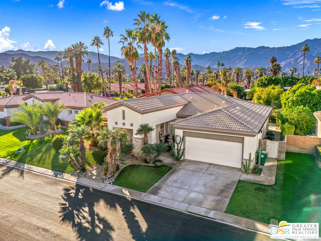 35871 Calle Raphael, Cathedral City CA: https://media.crmls.org/mediaz/03dea859-2bc3-4523-be2f-b04faf02b156.jpg