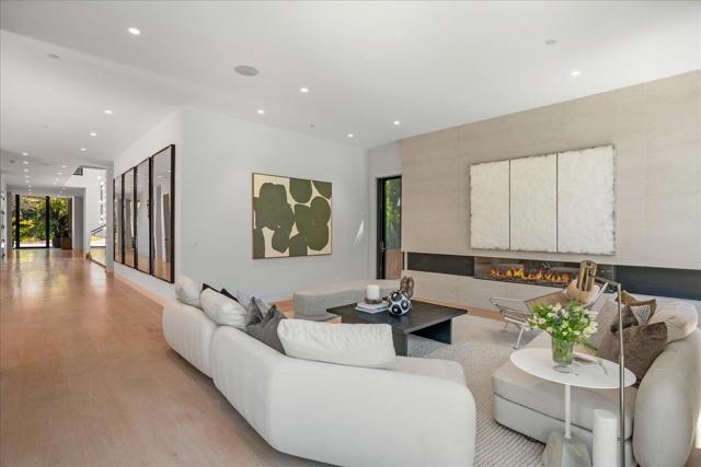 88 Tuscaloosa Avenue, Atherton CA: https://media.crmls.org/mediaz/03df05ed-e3fb-4e7a-bf55-9b0a162c5318.jpg