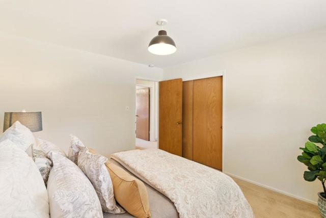 610 De Anza Avenue, San Carlos CA: https://media.crmls.org/mediaz/03e025d8-2df6-490f-8af1-85380ccec82e.jpg